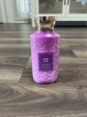 ALL NEW‎ Dark Kiss Body Lotion 8 oz Bath & Body Works Sealed